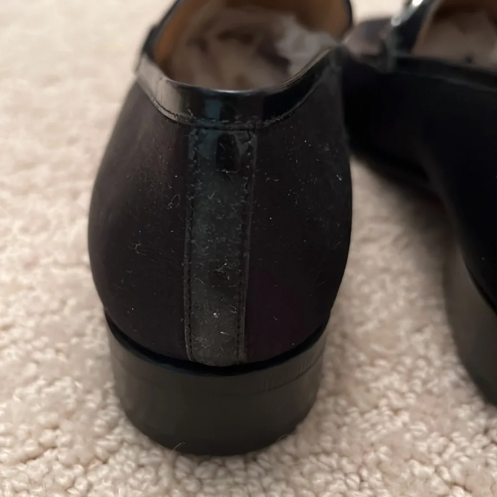 Vintage Authentic Gucci Satin Loafers - Picture 5 of 6